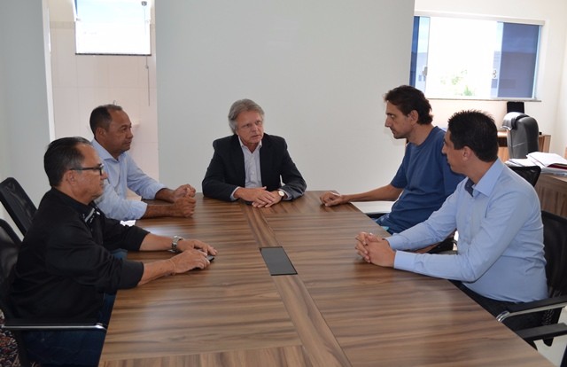201747_FOTO - Macris anuncia R$ 600 mil em verbas para a Saúde de Nova Odessa